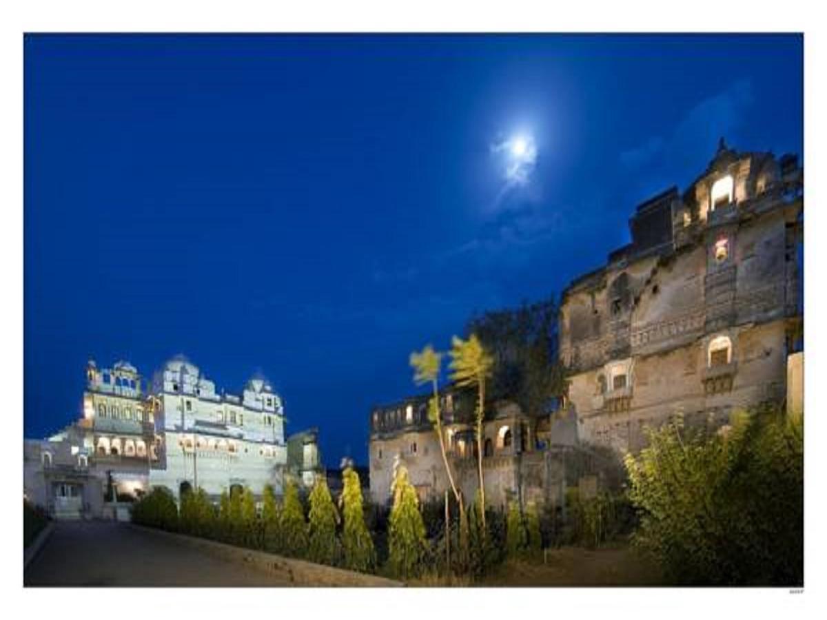 Fort Begu Hotel Begun Exterior photo